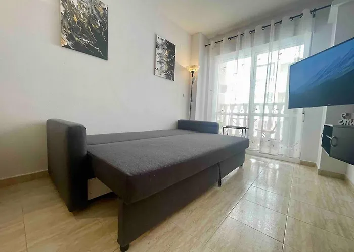 Lägenhet Tolle Mit 2 Schlafzimmern, Balkon Und Pool