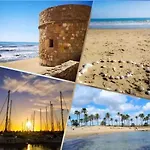 Tolle Mit 2 Schlafzimmern, Balkon Und Pool Torrevieja