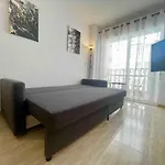 Appartement Tolle Mit 2 Schlafzimmern, Balkon Und Pool